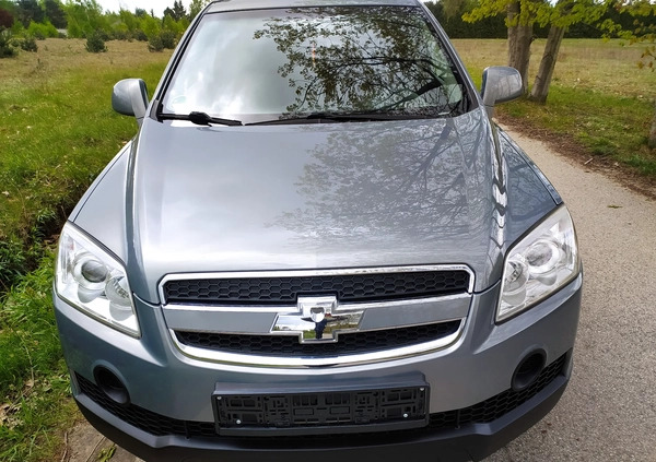 Chevrolet Captiva cena 29900 przebieg: 140000, rok produkcji 2011 z Tarnów małe 232